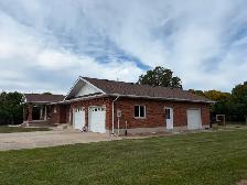 Country Home For Rent Outside of Foredt - Photo 2