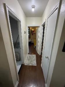 Large 2 bdrm den, utilities parking incl, Oct 1, Keele & Wilson - Photo 6