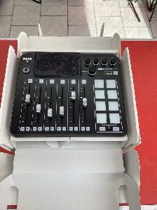 console de mixage Rode Casterpro2