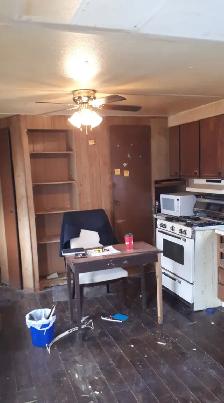 $1000.00 Christmas Bonus experienced Renovators and Helpers - Photo 2