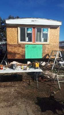 $1000.00 Christmas Bonus experienced Renovators and Helpers - Photo 3
