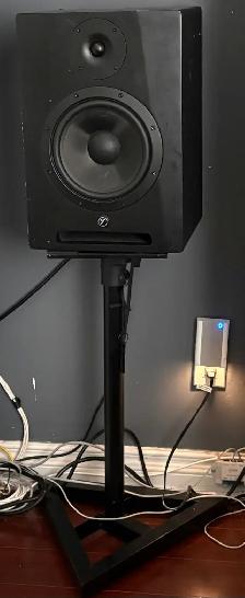 Yorkville YSM8 Studio Monitors