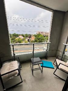 1 Bed   Den in Brand New DUO Condos – Move-In Ready. Brampton - Photo 2
