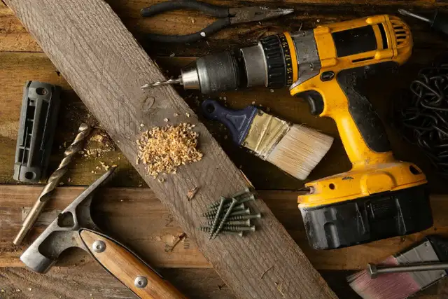 Handyman Services - Small Home Repairs / Assemblage