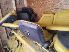 John Deere seats for lawn & garden tractors - Photo 2