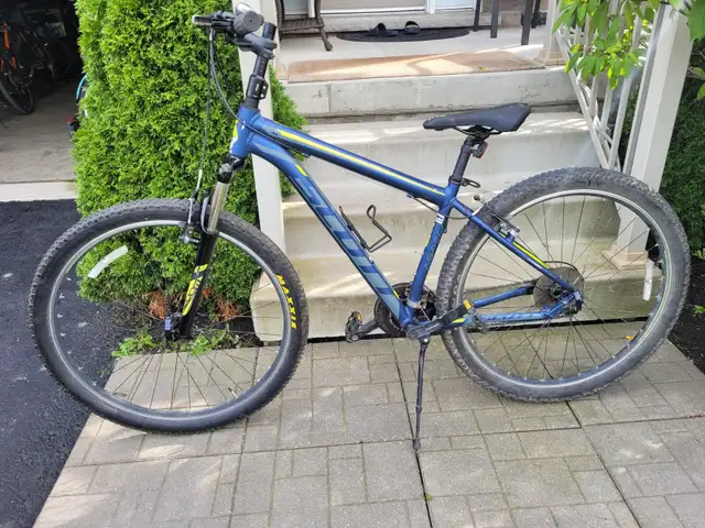 Scott Aspect 29er Mountain Bike