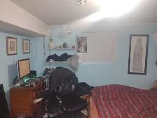 Looking for a positive courteous female to share my room - Photo 2