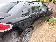 2009 Ford Focus - Photo 2