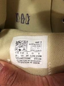 2 pairs of converse chuck taylor shoes. $50 each. Navy are men’s - Photo 7