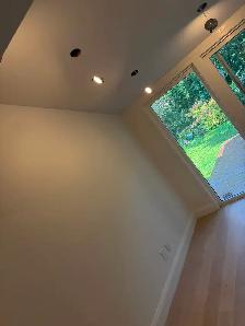 Painter and taper - Photo 3
