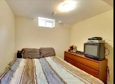 1 Bedroom Basement for rent near Steels & Mclaughlin Rd Brampton - Photo 2