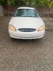 2002 Ford Taurus - Photo 5