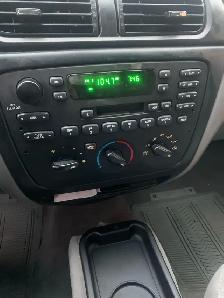 2002 Ford Taurus - Photo 7