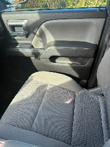 2014 Chev Silverado - Photo 4