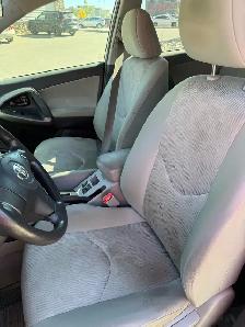 2010 Toyota RAV4 - very low mileage - Photo 7