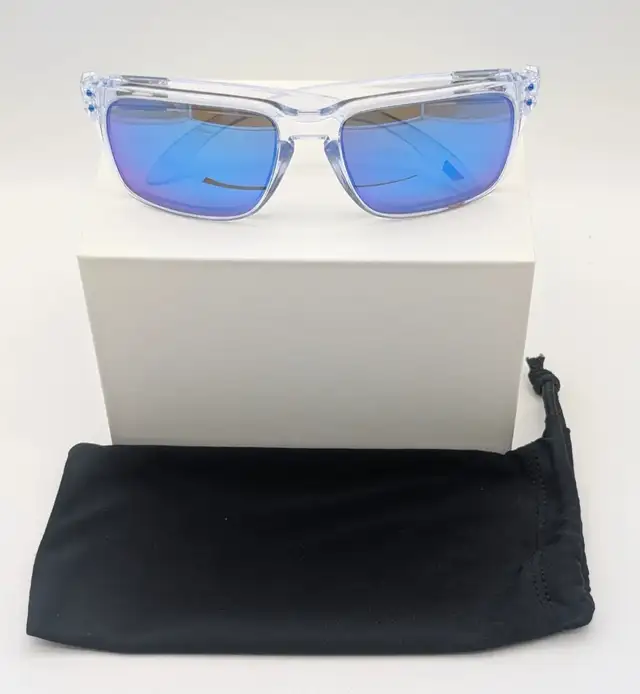(B7015) Oakley Holbrook XL OO9417-0759 Polished Clear Prizm V...