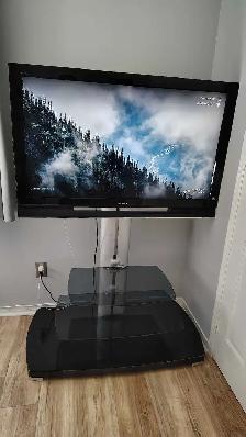 46' SONY LCD TV with Remote & Stand- Excellent Condition - Photo 2