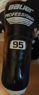 Used Bauer PROFESSIONAL 95 Senior Hockey Skate Senior 8. - Photo 5