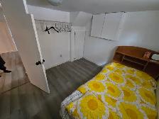 Room for rent River heights !