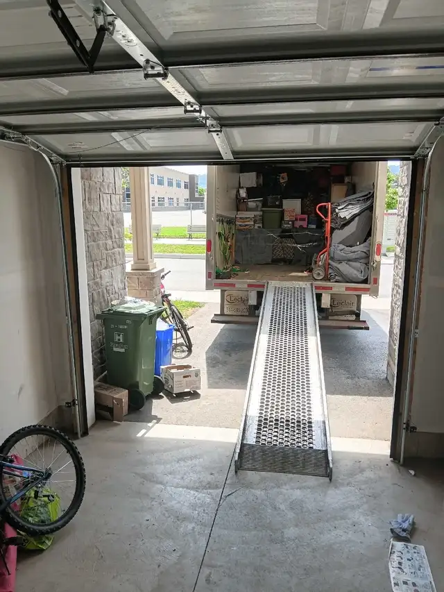 affordable moving/gardening/labour. 647-571-9326
