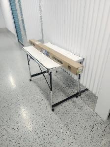 Savage Seamless Backdrop Paper 53', Pure White - Barely Used - Photo 3