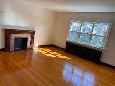 1 Bedroom Apartment -Jane Subway Line (ALL INCLUDED $1998) - Photo 2