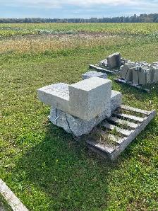 quantity of legacy armoured granite stone - Photo 9