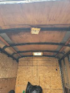 enclosed trailer - Photo 2