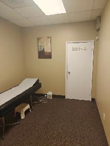 Clinic Room for Rent - Scarborough, Middlefield and Finch - Photo 2