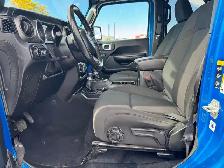 2021 Jeep Gladiator Sport, 4x4, Camera, CarPlay, Removable Top, - Photo 8