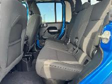 2021 Jeep Gladiator Sport, 4x4, Camera, CarPlay, Removable Top, - Photo 11