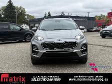 2020 Kia Sportage EX - Photo 2