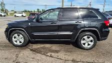 2011 Jeep Grand Cherokee Laredo - Photo 2