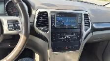 2011 Jeep Grand Cherokee Laredo - Photo 13