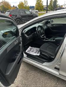 2018 Hyundai Sonata GL | Backup Cam | Heated Seats | BSM | CarPl - Photo 10
