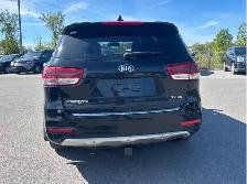 2016 KIA SORENTO SX | 62 SERVICE RECS | FULLY LOADED - Photo 4