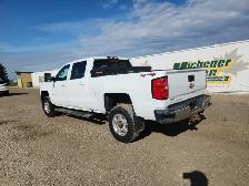 2018 Chevrolet Silverado 2500HD - Photo 3