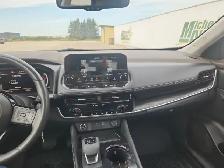 2021 Nissan Rogue - Photo 24