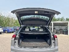 2024 Volkswagen Atlas Cross Sport Execline | VW CERTIFIED - Photo 20