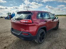 2017 Jeep Cherokee - Photo 4