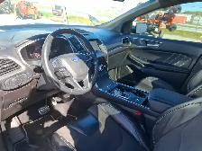 2020 Ford Edge - Photo 10