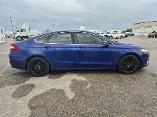 2016 Ford Fusion - Photo 4