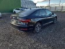 2019 Volkswagen Jetta - Photo 4