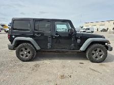 2011 Jeep Wrangler Unlimited - Photo 4
