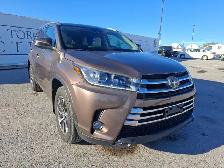 2018 Toyota Highlander - Photo 3