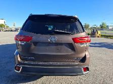 2018 Toyota Highlander - Photo 6