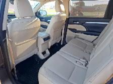 2018 Toyota Highlander - Photo 14