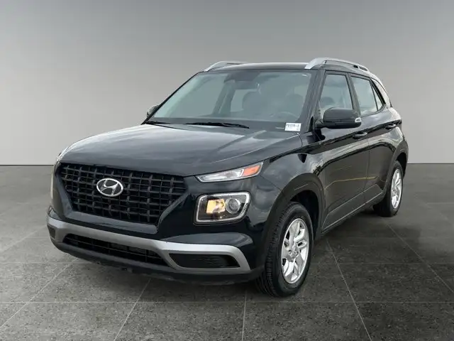 2023 Hyundai Venue Preferred / FWD