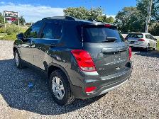 2017 Chevrolet Trax FWD 4dr LT CERTIFIED - Photo 3