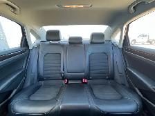 2015 Volkswagen Passat Highline AWD | Command Start | Power Tail - Photo 24